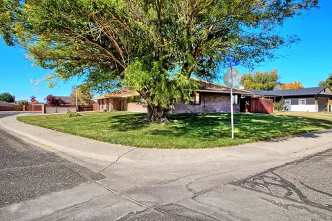 297 W Roberson Dr, Fruita, CO 81521 photo 4