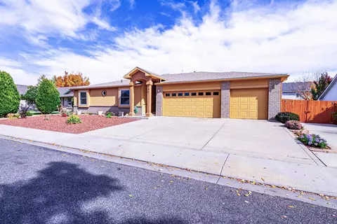 728 12 Monument View Dr, Grand Junction, CO 81505