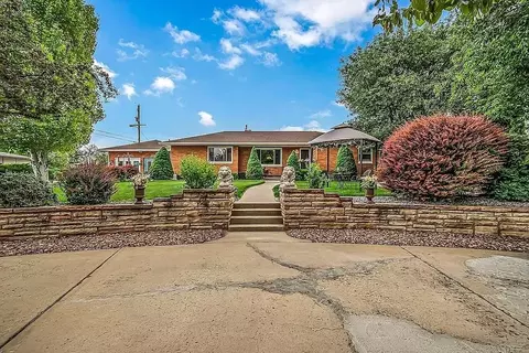 207 Alcove Dr, Grand Junction, CO 81507