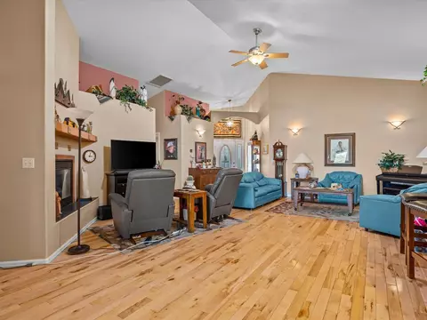 922 12 Squire Ct, Fruita, CO 81521 photo 4