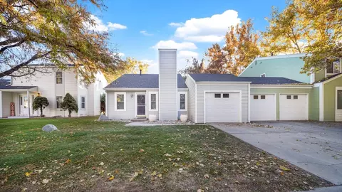 2 Colombard Ct, Grand Junction, CO 81507