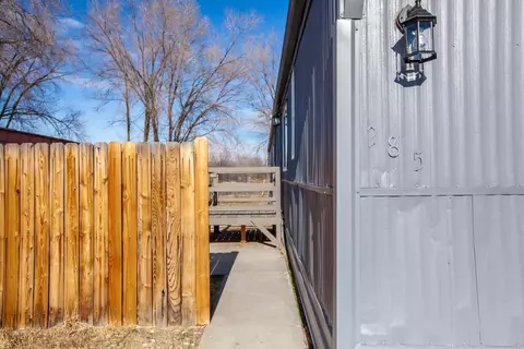285 Honeysuckle Cir, Fruita, CO 81521 photo 4
