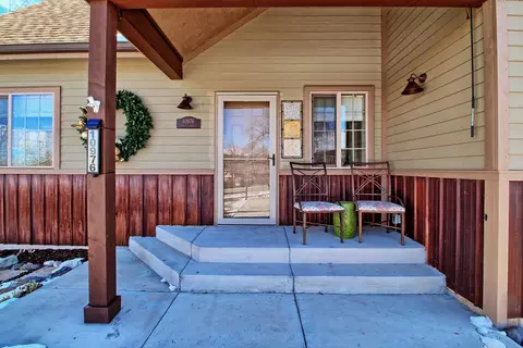 Exterior - 10976 Mesa St, Mesa, CO 81643 photo 2 of 10