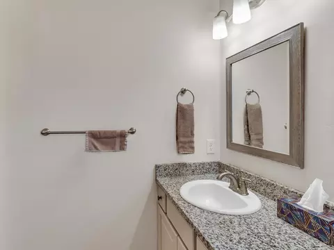 Bath - 10976 Mesa St, Mesa, CO 81643 photo 3 of 4