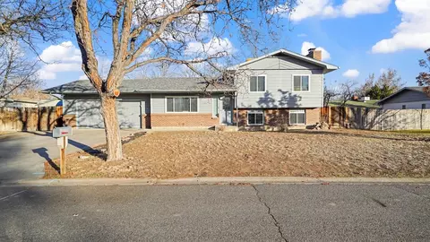 582 Starlight Dr, Grand Junction, CO 81504