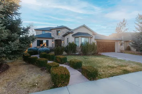 3740 Grand Mesa Dr, Montrose, CO 81403