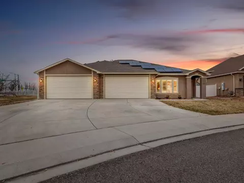 602 Silver Mountain Dr, Grand Junction, CO 81504