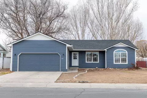 533 Apricot Ln, Delta, CO 81416