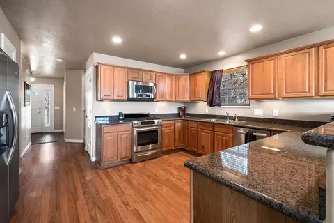 124 Lyndhurst Ave, Fruita, CO 81521 photo 2