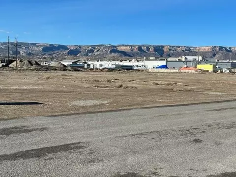 2467-2469 2471 Industrial Blvd, Grand Junction, CO 81505