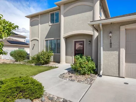 182 Winter Hawk Dr, Grand Junction, CO 81503