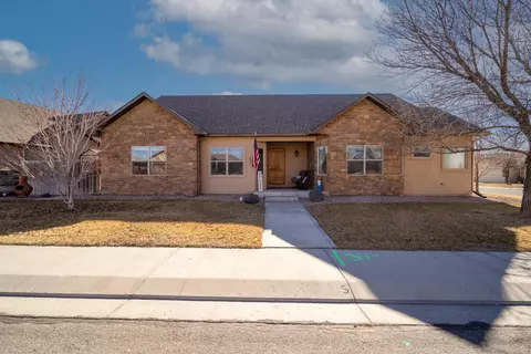801 St Peppin Dr, Fruita, CO 81521
