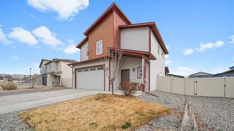 390 Green River Dr, Grand Junction, CO 81504