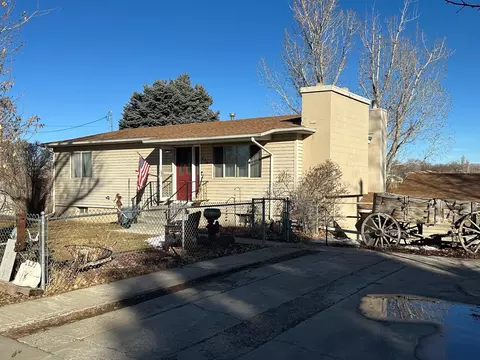 424 Short St, Rangely, CO 81648 photo 3