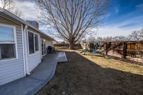 1145 Walnut St, Fruita, CO 81521 photo 2