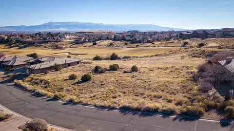 364 High Desert Rd, Grand Junction, CO 81507