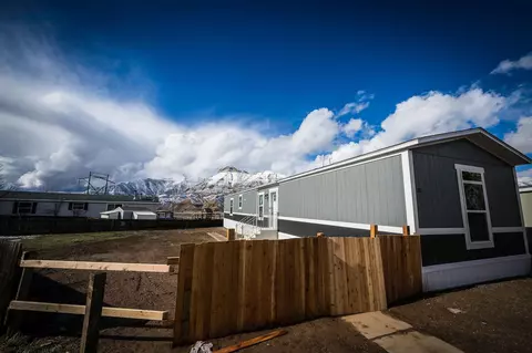 31 Tamarisk Ct, Parachute, CO 81635