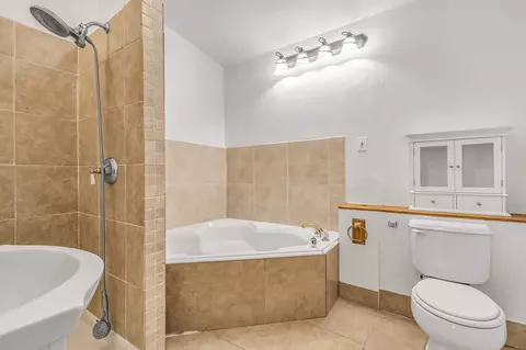 Bath - 214 Epps Dr, Grand Junction, CO 81501 photo 1 of 3