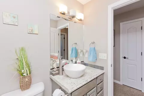 Bath - 848 Delean Way, Fruita, CO 81521 photo 6 of 6
