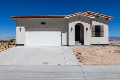 2274 Pyramid Peak Loop, Grand Junction, CO 81507