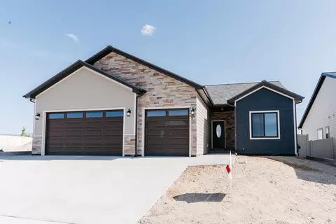 3348 Kestrel Loop, Montrose, CO 81401