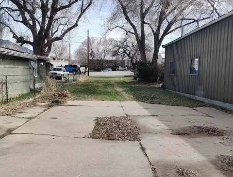 121 Grand Ave, Paonia, CO 81428