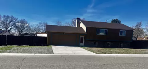 587 Ford St, Grand Junction, CO 81504