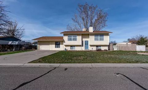 471 Greenleaf Dr, Grand Junction, CO 81504