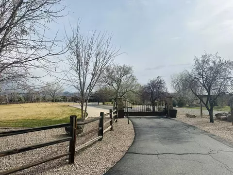 848 25 Rd, Grand Junction, CO 81505