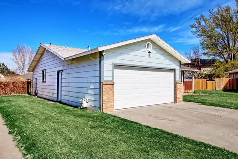 Exterior - 233 W Meadow Ave, Fruita, CO 81521 photo 4 of 13