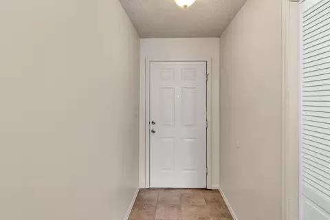 Entry Way - 233 W Meadow Ave, Fruita, CO 81521 photo 1 of 1