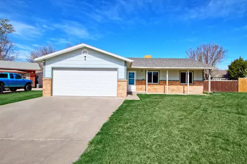 233 W Meadow Ave, Fruita, CO 81521