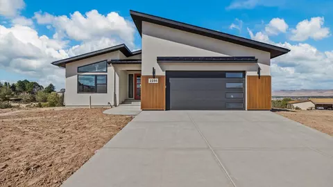 2286 Holy Cross Ct, Grand Junction, CO 81507
