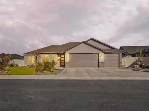 2496 Solstice Ln, Grand Junction, CO 81505