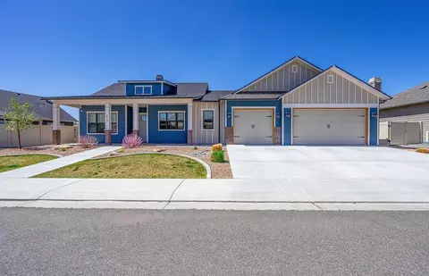 813 Apple Glen Dr, Grand Junction, CO 81505