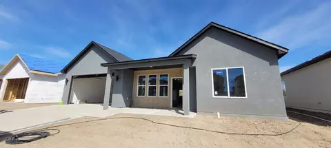 2460 Ross Rd, Grand Junction, CO 81505