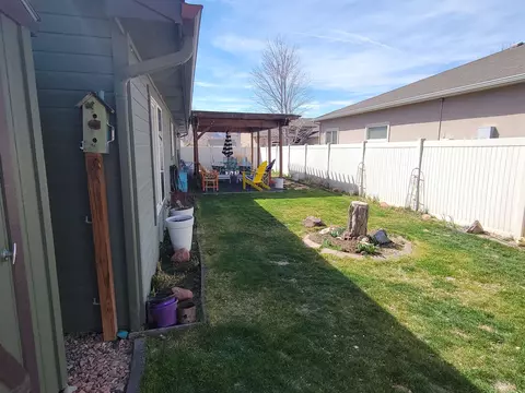 Exterior - 853 Jasper Dr, Fruita, CO 81521 photo 2 of 5