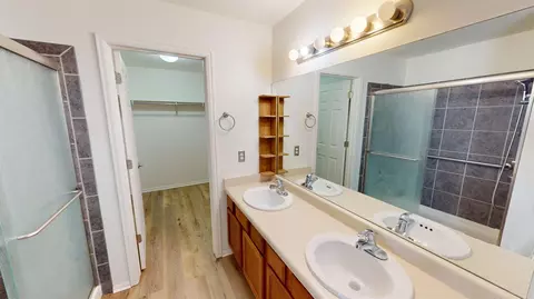 Bath - 788 Abigail Ct, Fruita, CO 81521 photo 1 of 6