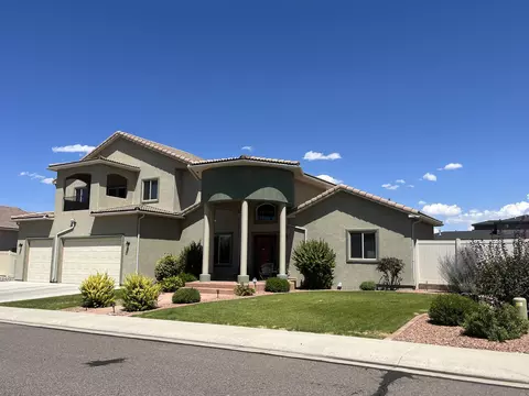 742 Egret Cir, Grand Junction, CO 81505