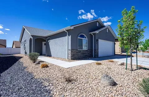 2871 Naples Dr, Grand Junction, CO 81501