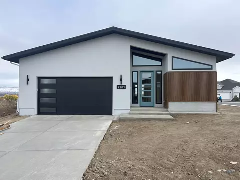 2281 Holy Cross Ct, Grand Junction, CO 81507