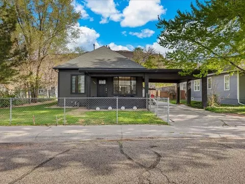324 W 5th St, Palisade, CO 81526