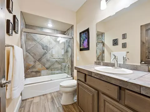 Bath - 1223 Fairway Dr, Fruita, CO 81521 photo 1 of 3
