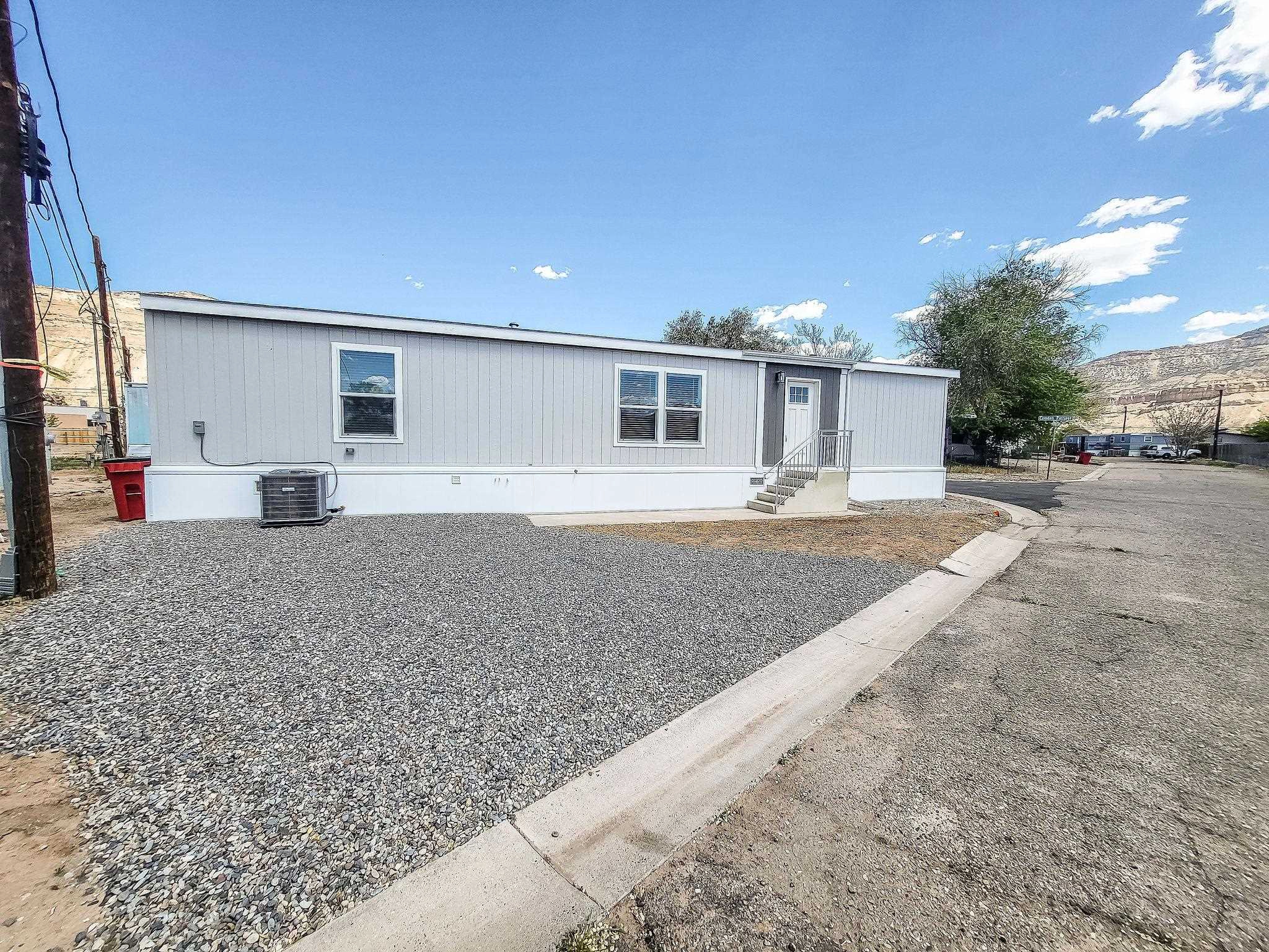 317 W 8th St Unit 20