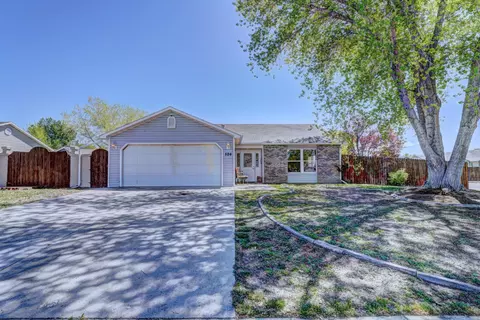 526 N Mountain Oak Ct, Clifton, CO 81520