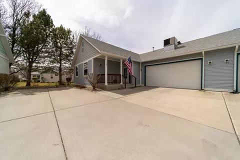 1120 Primrose Ln, Fruita, CO 81521 photo 2