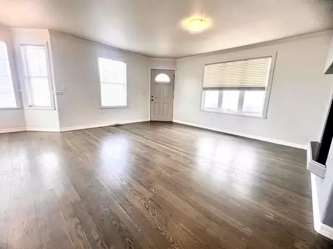 Living - 1172 Windsor Park Dr, Fruita, CO 81521 photo 2 of 4