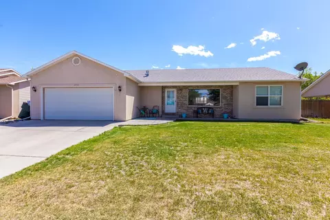 2753 Cheyenne Dr, Grand Junction, CO 81503