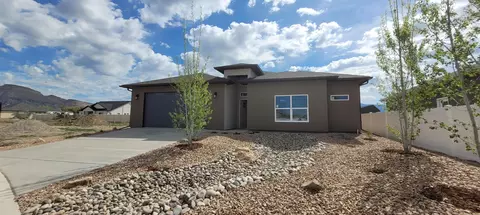 3323 Pyrus St, Clifton, CO 81520