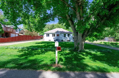 108 Glade Park Rd, Grand Junction, CO 81507